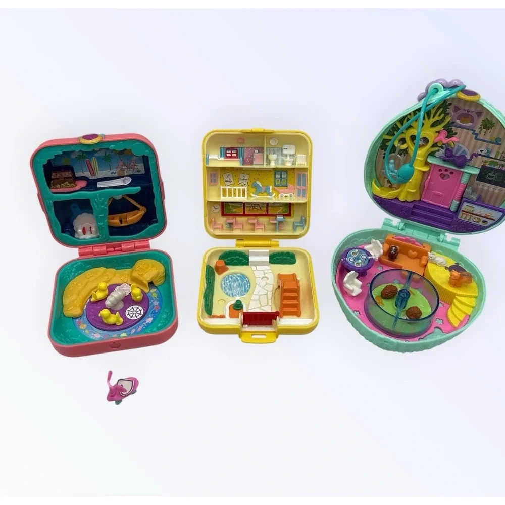 POLLY POCKET LOT 3 COMPACTS ONLY 2 MODERN 1 VINTAGE
